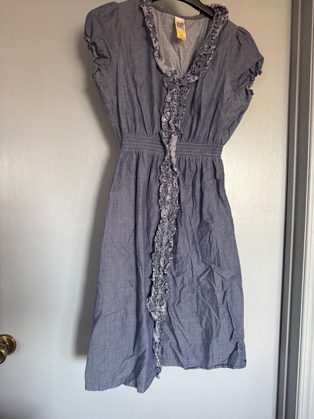 Blue Cotton Chambray Ruffled Dress  Puff Sleeves Gathered Waist Scoop Neck sz M